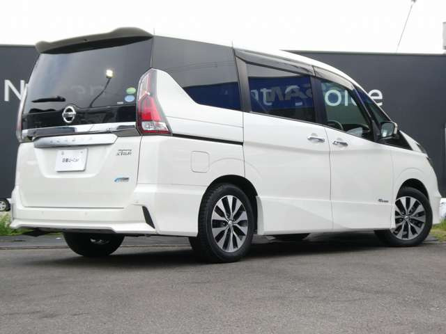 セレナ2.0 ハイウェイスター Vセレクション