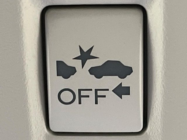 �y�A�C�T�C�gVer2�z�O���̎ԗ��������m���A�Փ˂������Ȏ��͌x��Œ��ӂ𑣂��A�u���[�L�𓥂ޗ͂��T�|�[�g�B�u���[�L�𓥂߂Ȃ������ꍇ�͏Փ˔�Q�y���u���[�L���쓮�A�Փˉ�����T�|�[�g���܂��B