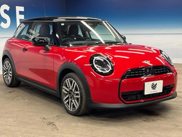 �������t�т̕ۏ؂̑��A���S�̍Œ�3�N�E���s�������ۏ�(�L��)�����p�ӁB�A���Ԃ����S���Ă��y���݂���������l�A�ۏؓ��e���[���͂������A�����_��&�I�C�������⃍�[�h�T�[�r�X���t�т��Ă���܂��B