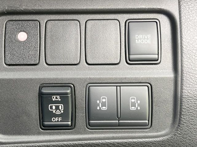 �y�����p���[�X���C�h�h�A�z�X�}�[�g�L�[��^�]�Ȃ̃X�C�b�`�Ō�ȗ����X���C�h�h�A�̊J���\���d��������͂����ăh�A���J����K�v�������A�����Ȃ��q�l�ł��ȒP�ɊJ���߂ł����K�ł���