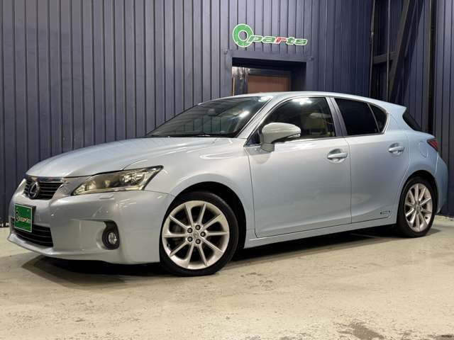 CT200h バージョン L