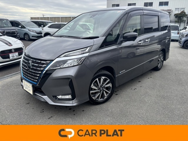 セレナ1.2 e-POWER ハイウェイスターV アーバンクロム