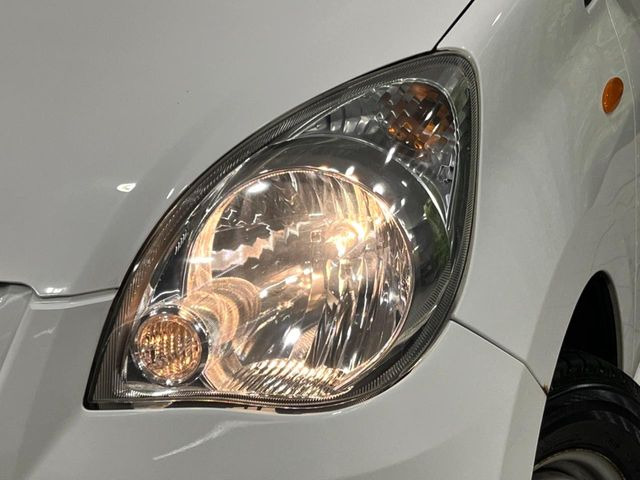 夜間や荒天時により良好な視界で安心な走行をご希望される方には【高輝度LEDヘッドライト】の取付がおすすめ!多くのお客様にご好評いただいております♪