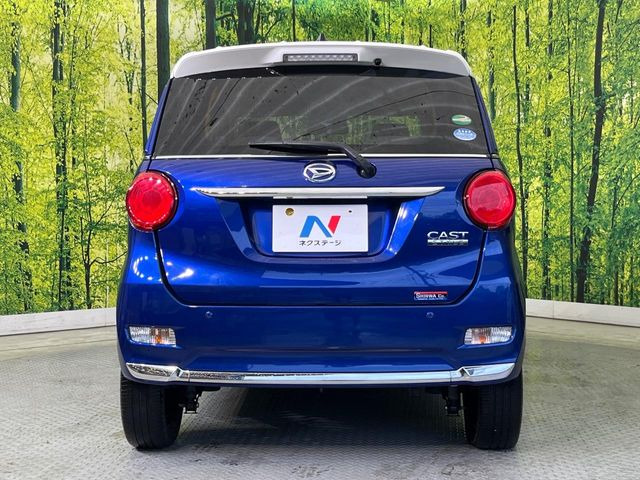 安心の最長10年・走行無制限保証(有償)をご用意。保証内容も充実はもちろん、無料点検&オイル交換や、年中無休の全国・24時間ロードサービスも付帯されておりますのでご安心下さい。