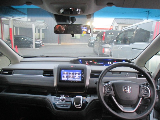 フリード+1.5 ハイブリッド G