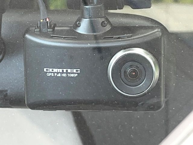 �y�h���C�u���R�[�_�[�z�h���C�u���R�[�_�[����!���s���͂������A������^�]�⎖�̂ɑ��������ہA�f���ŋL�^���A����̃��X�N�ɔ����܂��B���L�^�pSD�J�[�h�͂��q�l�����g�ł��������������K�v������܂��B