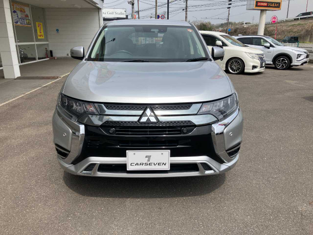 アウトランダーPHEV2.4 G リミテッド エディション 4WD