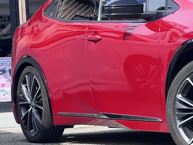 ���Ђ́A���q���܂̃j�[�Y�ɂ������o����悤�A�L�x�ȎԎ����葵���Ă���܂��B����芷���̍ۂ��A����A��낵�����肢�������܂��B