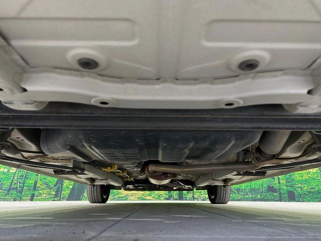 下回りがきれいなうちに、防錆加工の施工がオススメ。降雪地域はもちろん、沿岸部にお住いの方や、趣味でマリン・ウィンタースポーツをされる方にご好評いただいております。