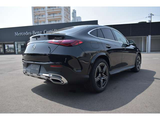 GLCクーペ220d 4マチック AMGラインパッケージ(ISG) 4WD