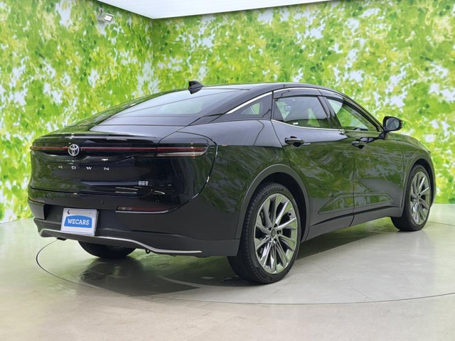 クラウンクロスオーバー2.5 G アドバンスト レザー パッケージ E-Four 4WD