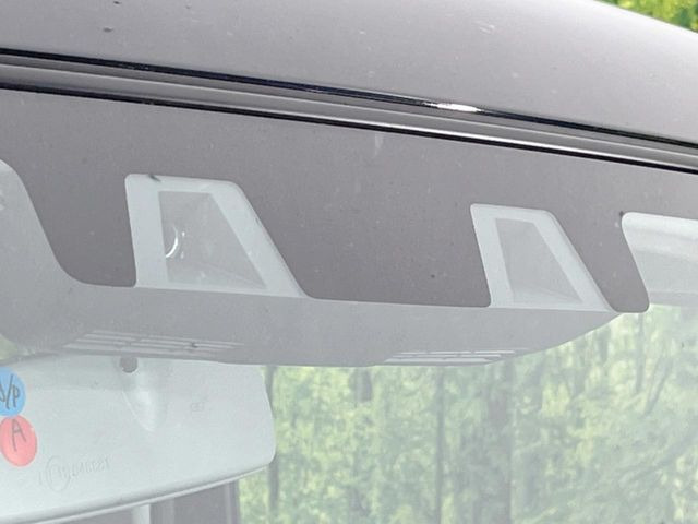 �y�X�Y�L �Z�[�t�e�B�T�|�[�g�z���s���ɑO���̎ԗ�����F�����A�Փ˂������Ȏ��͌x��ƃu���[�L�ŏՓˉ���Ɣ�Q�y�����A�V�X�g�B�����S�Ƀh���C�u�����y���݂��������܂��B