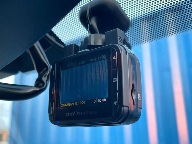 �y�h���C�u���R�[�_�[�z�h���C�u���R�[�_�[����!���s���͂������A������^�]�⎖�̂ɑ��������ہA�f���ŋL�^���A����̃��X�N�ɔ����܂��B���L�^�pSD�J�[�h�͂��q�l�����g�ł��������������K�v������܂��B