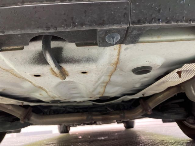 下回りがきれいなうちに、防錆加工の施工がオススメ。降雪地域はもちろん、沿岸部にお住いの方や、趣味でマリン・ウィンタースポーツをされる方にご好評いただいております。