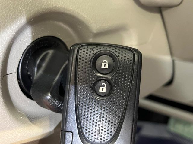 �y�L�[���X�z�������ꂽ�ꏊ����ł��{�^����Ńh�A�̊J���E�{�����ł���̂łƂ��Ă��֗�!�h�A�̌�������ɏ������邱�Ƃ�����܂����