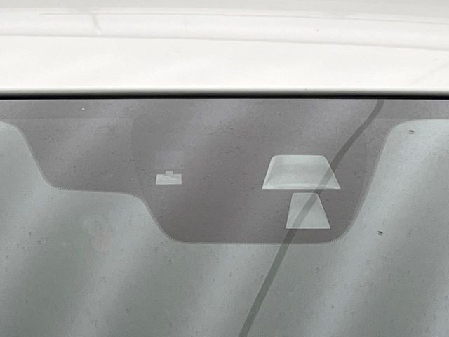 �y�X�}�[�g�V�e�B�u���[�L�T�|�[�g�z�ᑬ���s���ɑO���̎ԗ�����F�����A�Փ˂������Ȏ��͌x��ƃu���[�L�ŏՓˉ���Ɣ�Q�y�����A�V�X�g�B�����S�Ƀh���C�u�����y���݂��������܂��B