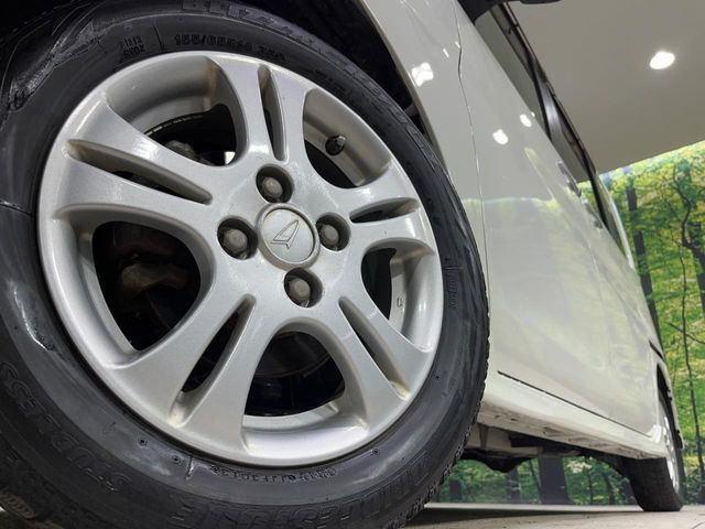 �y����14�C���`�A���~�z�C�[���z�O�ςɃ}�b�`���������A���~�z�C�[���𑕒����Ă���܂��B�e��ЊO�A���~�z�C�[����A�X�^�b�h���X�^�C�����戵�����Ă���܂��B���񂲑��k����������