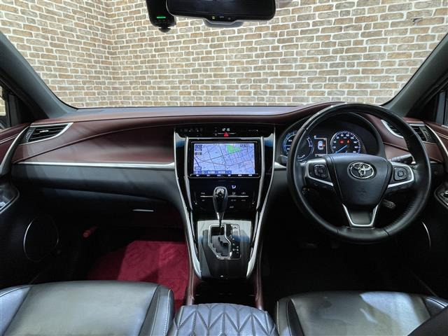 ハリアー2.5 ハイブリッド E-Four エレガンス 4WD