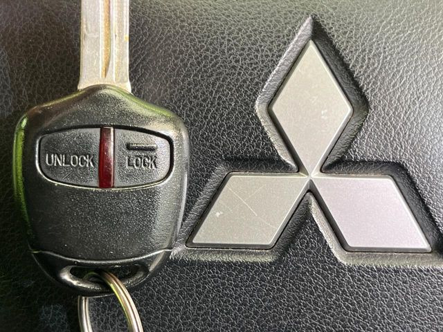 �y�L�[���X�z�������ꂽ�ꏊ����ł��{�^����Ńh�A�̊J���E�{�����ł���̂łƂ��Ă��֗�!�h�A�̌�������ɏ������邱�Ƃ�����܂����