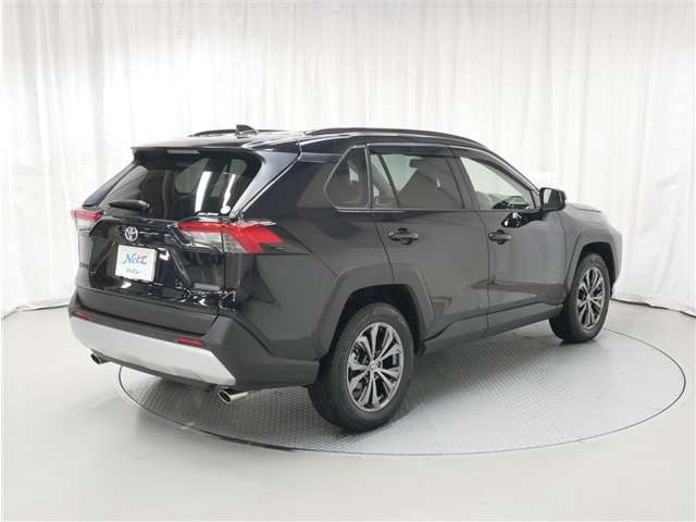 RAV42.0 アドベンチャー 4WD