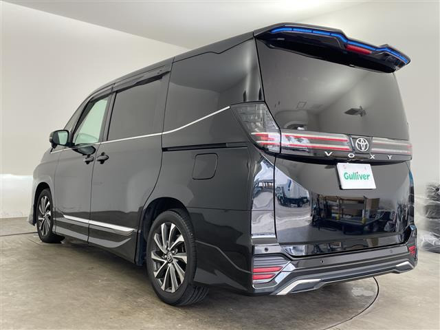 ヴォクシー2.0 S-Z