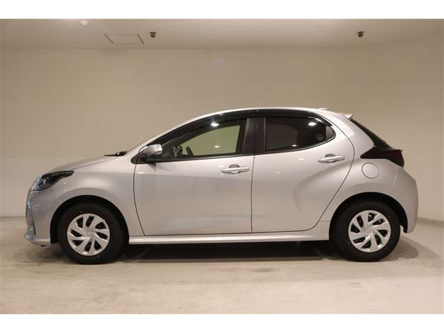 ヤリス1.5 ハイブリッド X