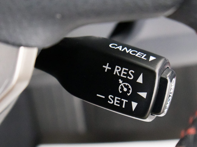 �y�I�[�g�N���[�Y�R���g���[���z���ځB�A�N�Z������Ȃ��ł��Ԃ������ŃX�s�[�h��ۂ��Ă����@�\�ł��������̍����͊y�X�ł�