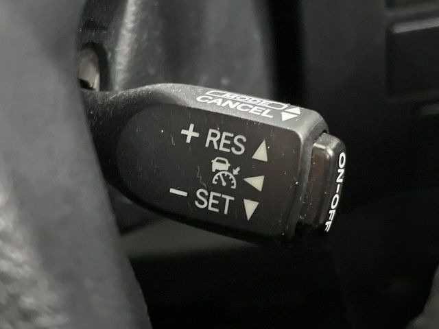 �y���[�_�[�N���[�Y�R���g���[���z�������H�ł̒��������s���y��!!�����ő��x��ۂN���[�Y�R���g���[�����A�Փˌy���V�X�e���ƘA�g���A�O���̎ԗ������m���ĎԊԂ�ۂ悤�ɑ��x���߂��Ă���܂�!!