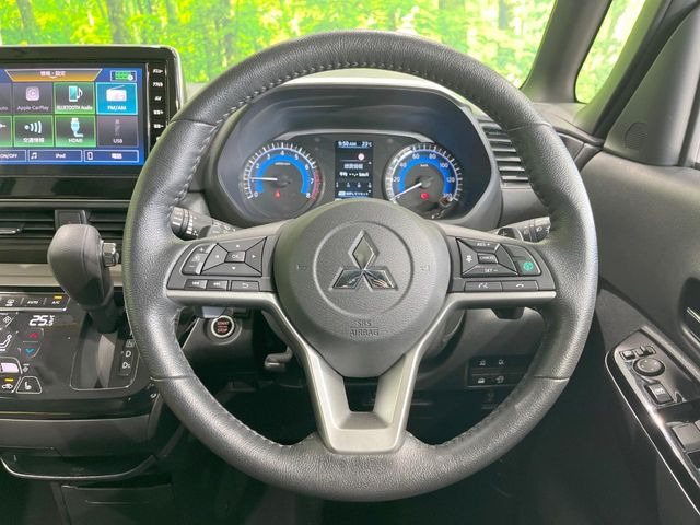 �y�����v�����X�e�A�����O�z�㎿�Ȋv���g�p���邱�ƂŁA��ɂ����������݂ƂĂ��^�]���₷���n���h���ł���