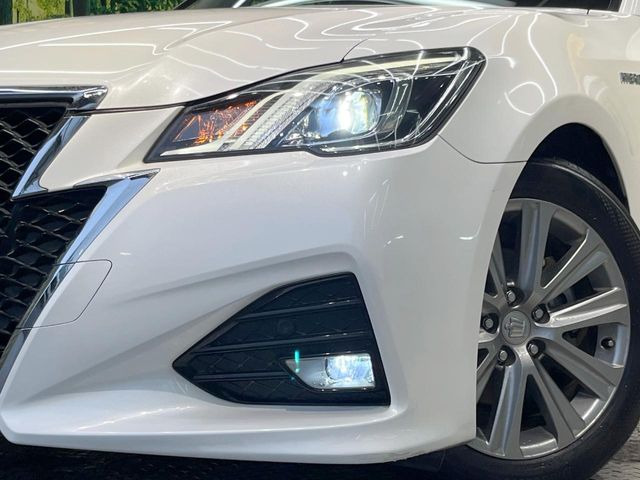 �yLED�w�b�h���C�g�z���V����ԑ��s�����ǍD�Ȏ��E���m�ۂ����S���ĉ^�]�ł��鍂�P�xLED�w�b�h���C�g�𑕔�!�_�����x�������A����d�͂��}�����Ă��܂��B