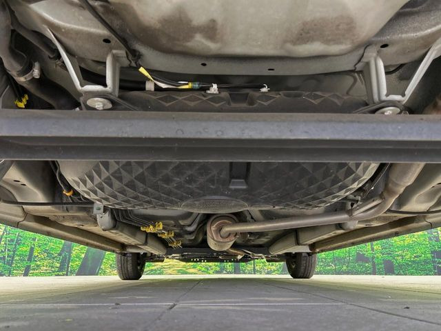 下回りがきれいなうちに、防錆加工の施工がオススメ。降雪地域はもちろん、沿岸部にお住いの方や、趣味でマリン・ウィンタースポーツをされる方にご好評いただいております。