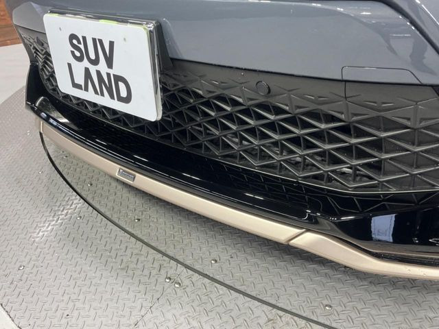 クラウンスポーツ2.5 Z E-Four 4WD