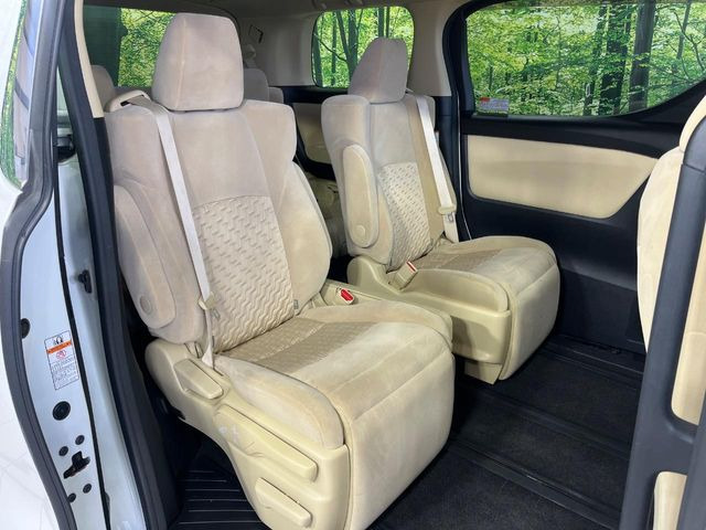 ���ڒ����̓E�H�[�N�X���[�ƂȂ��Ă���܂��B���ڂƎO��ڂ̈ړ�����~�肪�Ƃ��Ă��y�ɂȂ�̂ŁA���~��̍ۂ��X�g���X�������邱�Ƃ͂���܂����