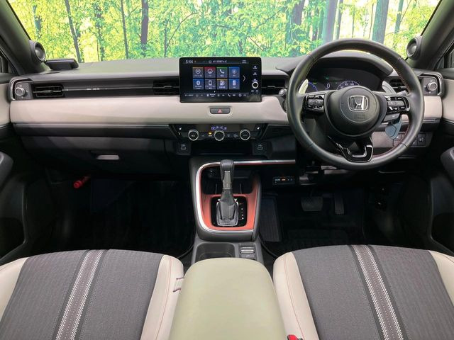 ヴェゼル1.5 e:HEV プレイ