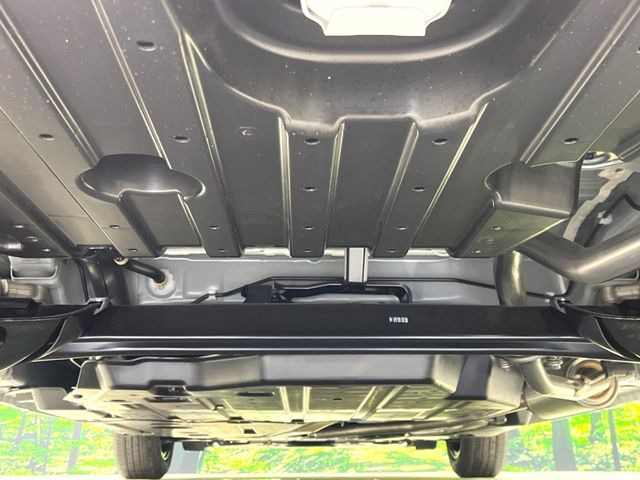 下回りがきれいなうちに、防錆加工の施工がオススメ。降雪地域はもちろん、沿岸部にお住いの方や、趣味でマリン・ウィンタースポーツをされる方にご好評いただいております。