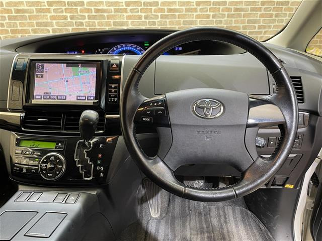エスティマハイブリッド2.4 アエラス プレミアムエディション 4WD