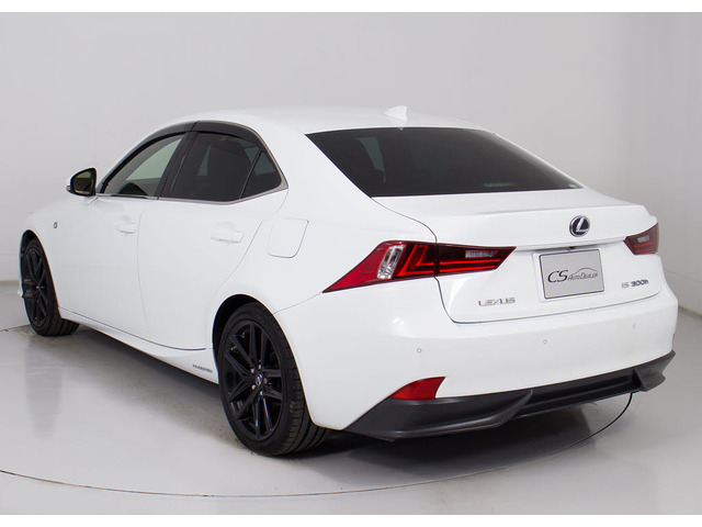 お車の下取りもお任せ下さい!国産、外車、年式、走行距離問わず、どんなお車でも下取りさせて頂きます。皆様のご相談お待ちしております!