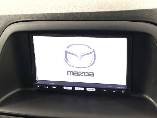 �y�����i�r�z�l�C�̏����i�r�𑕔����Ă���܂��B�i�r�̎g���₷���͂������A�I�[�f�B�I�@�\���[��!�L�����v�◷�s�͂������A�ʋ΂┃�����ȂǕ��i�̃h���C�u���y�����Ȃ�͂���