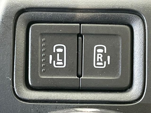 �y�����p���[�X���C�h�h�A�z�X�}�[�g�L�[��^�]�Ȃ̃X�C�b�`�Ō�ȗ����X���C�h�h�A�̊J���\���d��������͂����ăh�A���J����K�v�������A�����Ȃ��q�l�ł��ȒP�ɊJ���߂ł����K�ł���