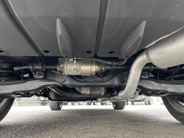 ����肪���ꂢ�Ȃ����ɁA�h�K���H�̎{�H���I�X�X���B�~��n��͂������A���ݕ��ɂ��Z���̕���A��Ń}�����E�E�B���^�[�X�|�[�c���������ɂ��D�]���������Ă���܂��B