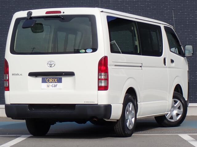 オリックス認定中古車は御納車前に全車12または24ヶ月月点検を実施しオイル、エレメント、全ワイパーゴム、エアコンフィルターは無条件で新品に交換致します。安心の充実整備です。