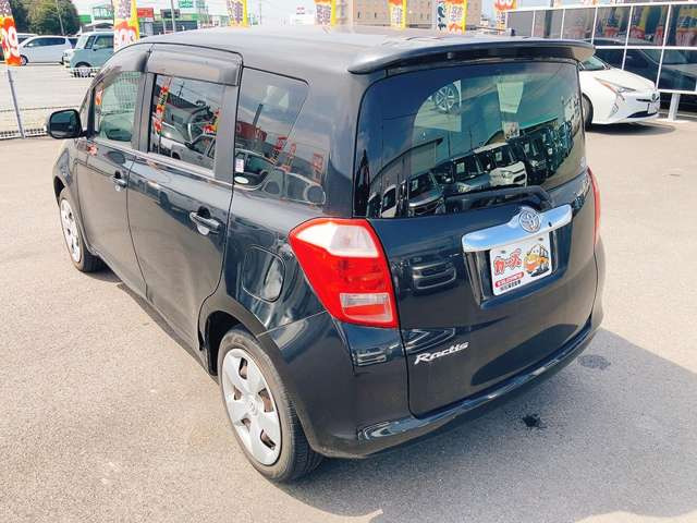 当店では軽自動車から普通車まで幅広くオールメーカーの車種・色・グレードを豊富に揃えております。