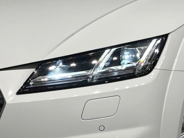 ��LED�w�b�h���C�g:��ԑ��s�����ǍD�Ȏ��E���m�ۂ����S���ĉ^�]�ł��鍂�P�xLED�w�b�h���C�g�𑕔�!�_�����x�������A����d�͂��}�����Ă��܂��B