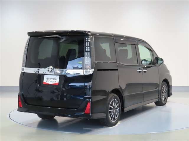 ヴォクシー2.0 ZS 煌II