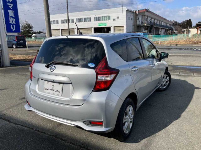 ノート1.2 X FOUR 4WD