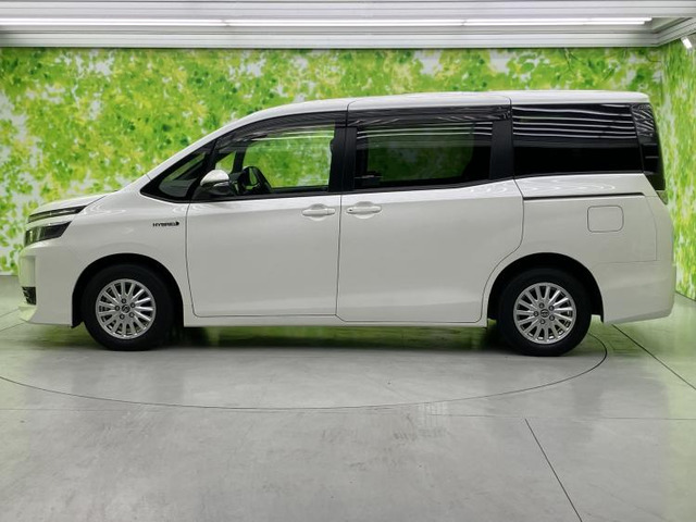 ヴォクシー1.8 ハイブリッド V