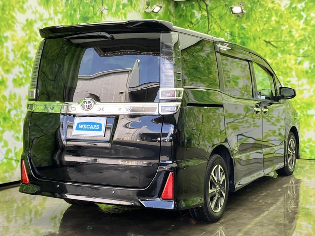 ヴォクシー2.0 ZS 煌II