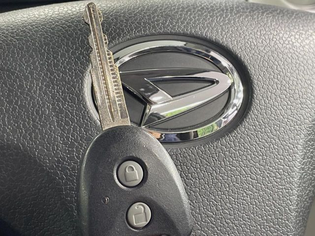 �y�L�[���X�z�������ꂽ�ꏊ����ł��{�^����Ńh�A�̊J���E�{�����ł���̂łƂ��Ă��֗�!�h�A�̌�������ɏ������邱�Ƃ�����܂����