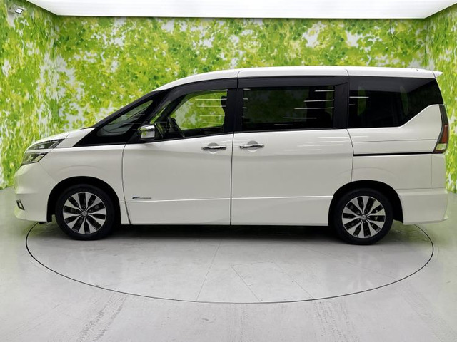 セレナ2.0 ハイウェイスター Vセレクション