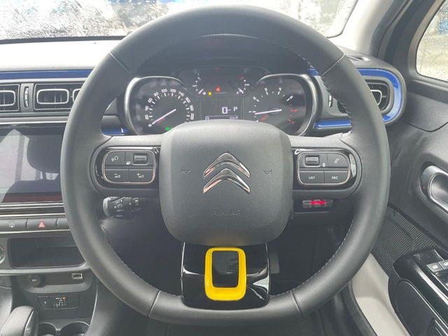 ���n���h�����̃X�������Ȃ��A���ꂢ�ȏ�Ԃ��ێ����Ă���܂��B�e�X�C�b�`���̓�����m�F�ς݂ł��B